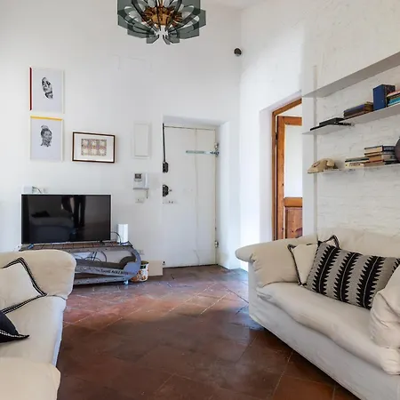 Attico Spazioso Ed Elegante A Santa Maria Maggiore *